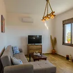 Blue Bay , Ground Floor Apartman *